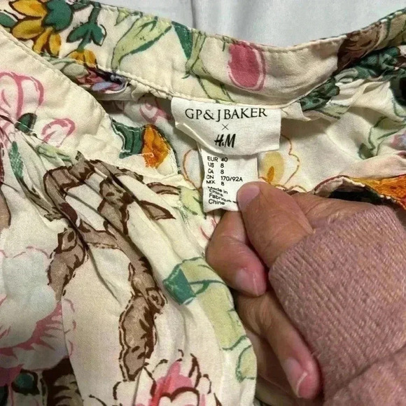 GP& Baker & HM button down “India” top - Picture 2 of 9